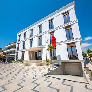 Fiore Hotel Kavaje